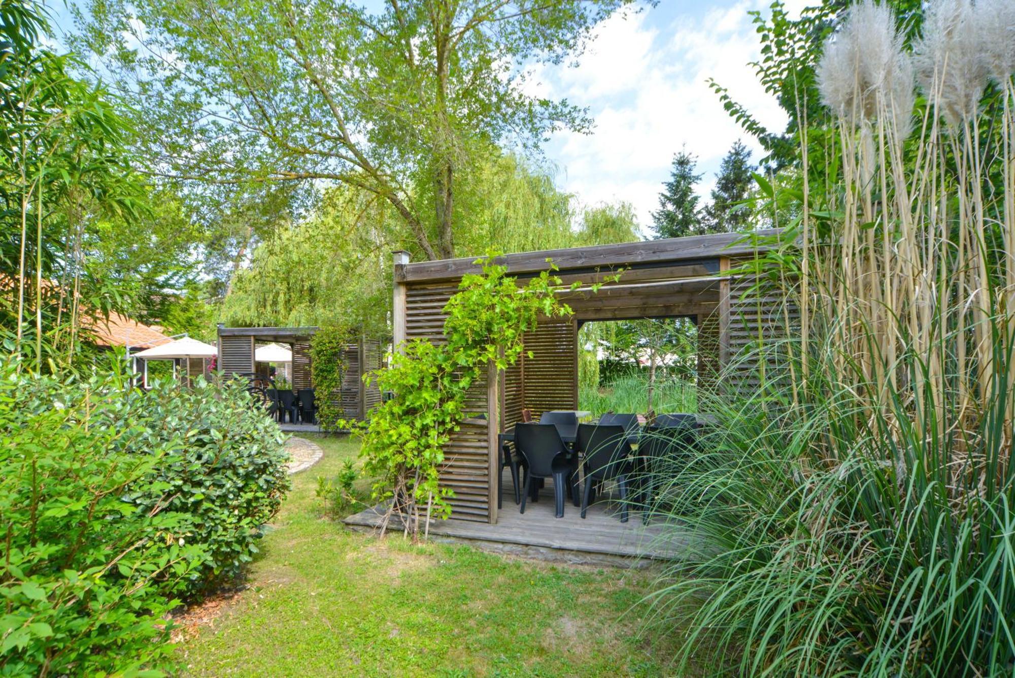 Logis - Hotel Restaurant La Mire Vierzon Luaran gambar